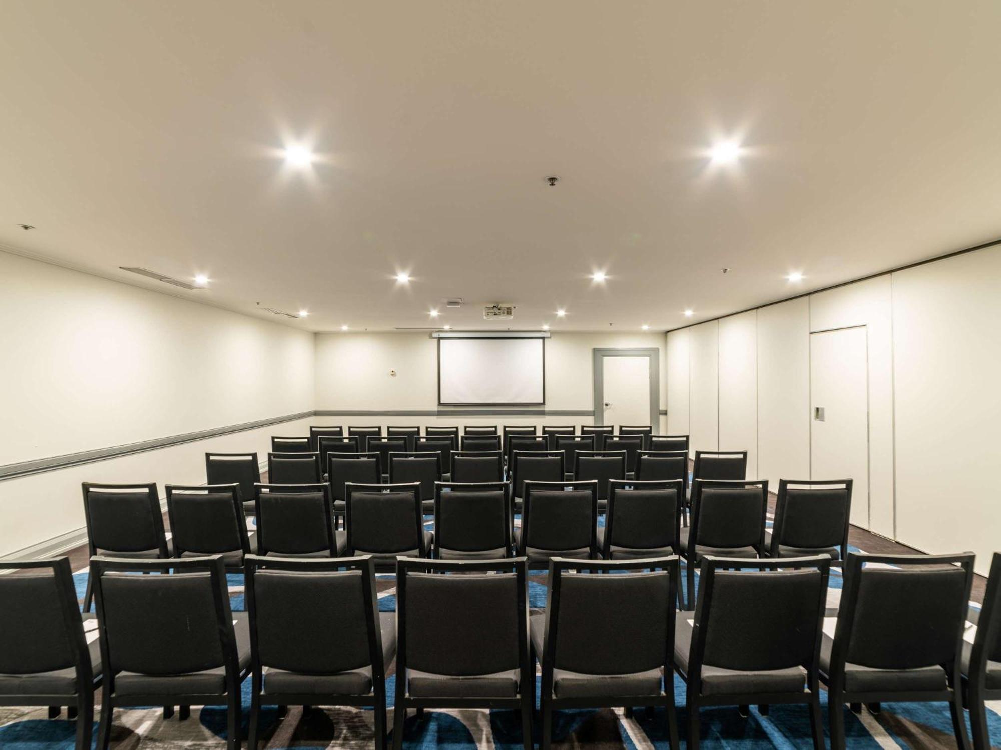 Готель Pullman Cairns International Екстер'єр фото The Auditorium