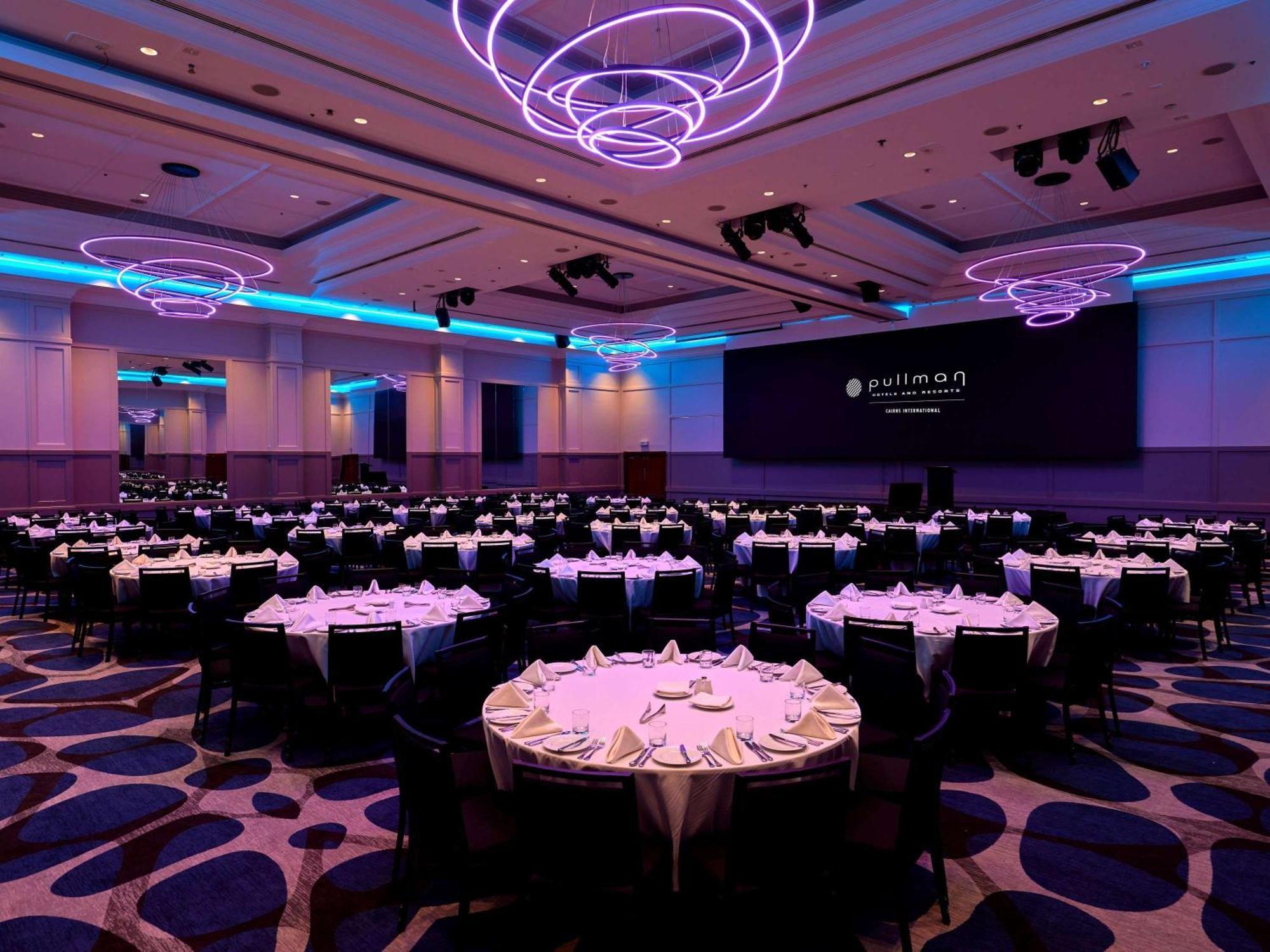 Готель Pullman Cairns International Екстер'єр фото The ballroom